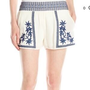 Lucky Brand Ivory blue embroidered shorts medium boho